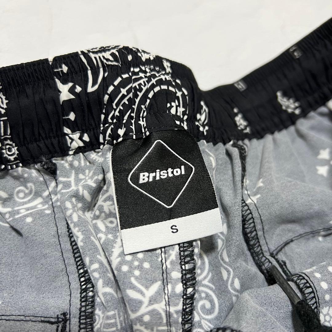 希少美品 F.C.R.B. SHORTS S ブラック バンダナショーツ