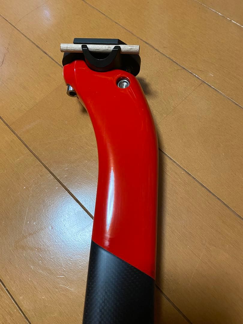 ピナレロ　dogmaF12 純正シートポスト