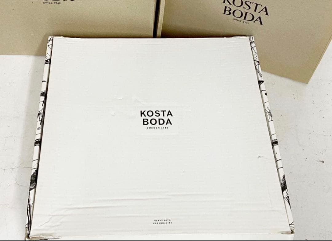 Kosta Boda Contrastガラスプレートブル36cm