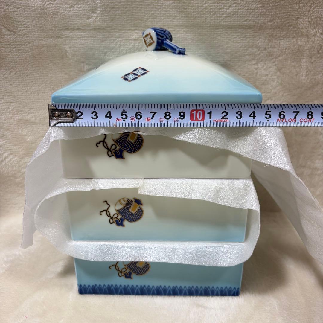 【希少品】深川製磁 三段重 小槌持ち手 有田焼 未使用級