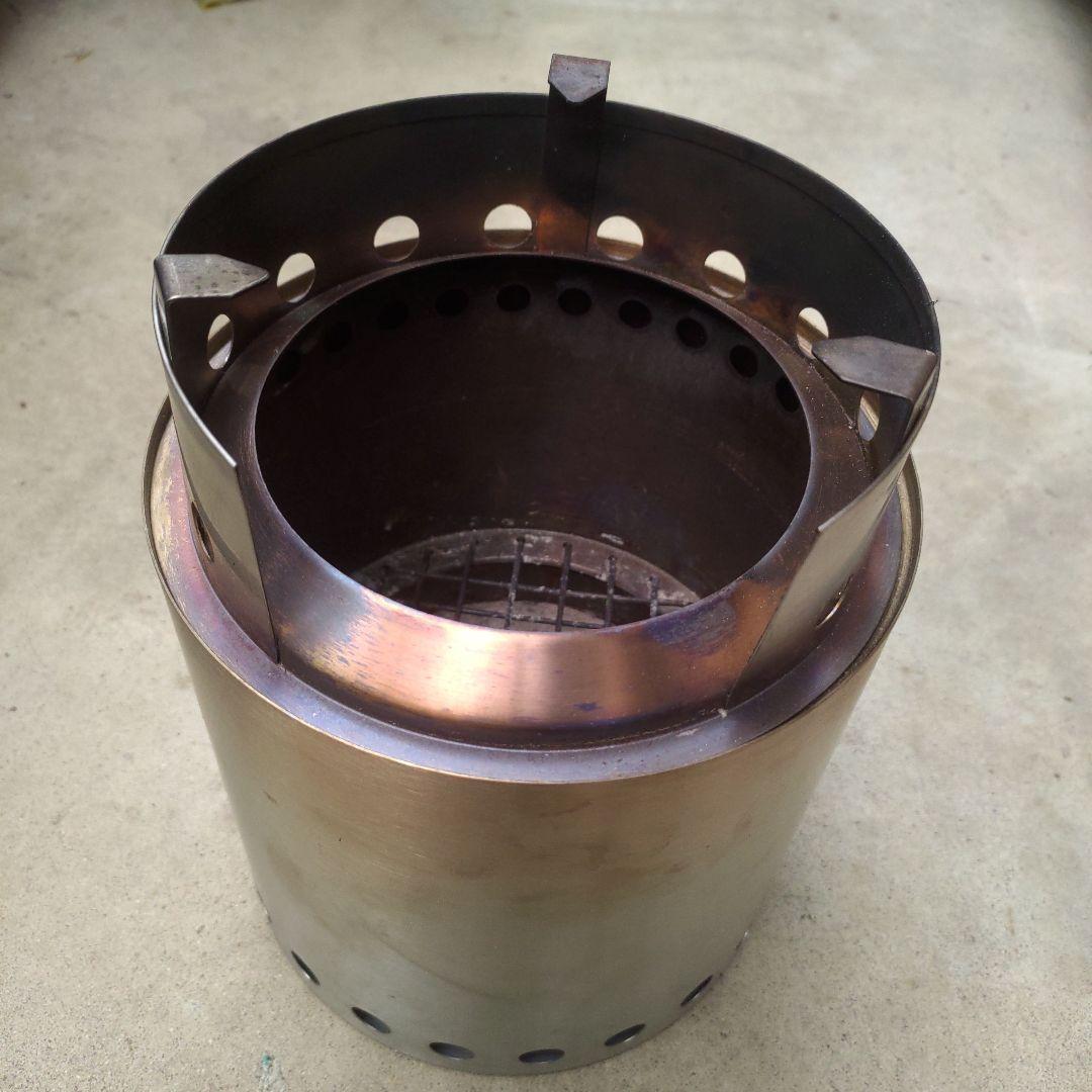 ソロストーブ キャンプファイヤー　 solo stove　2次燃焼
