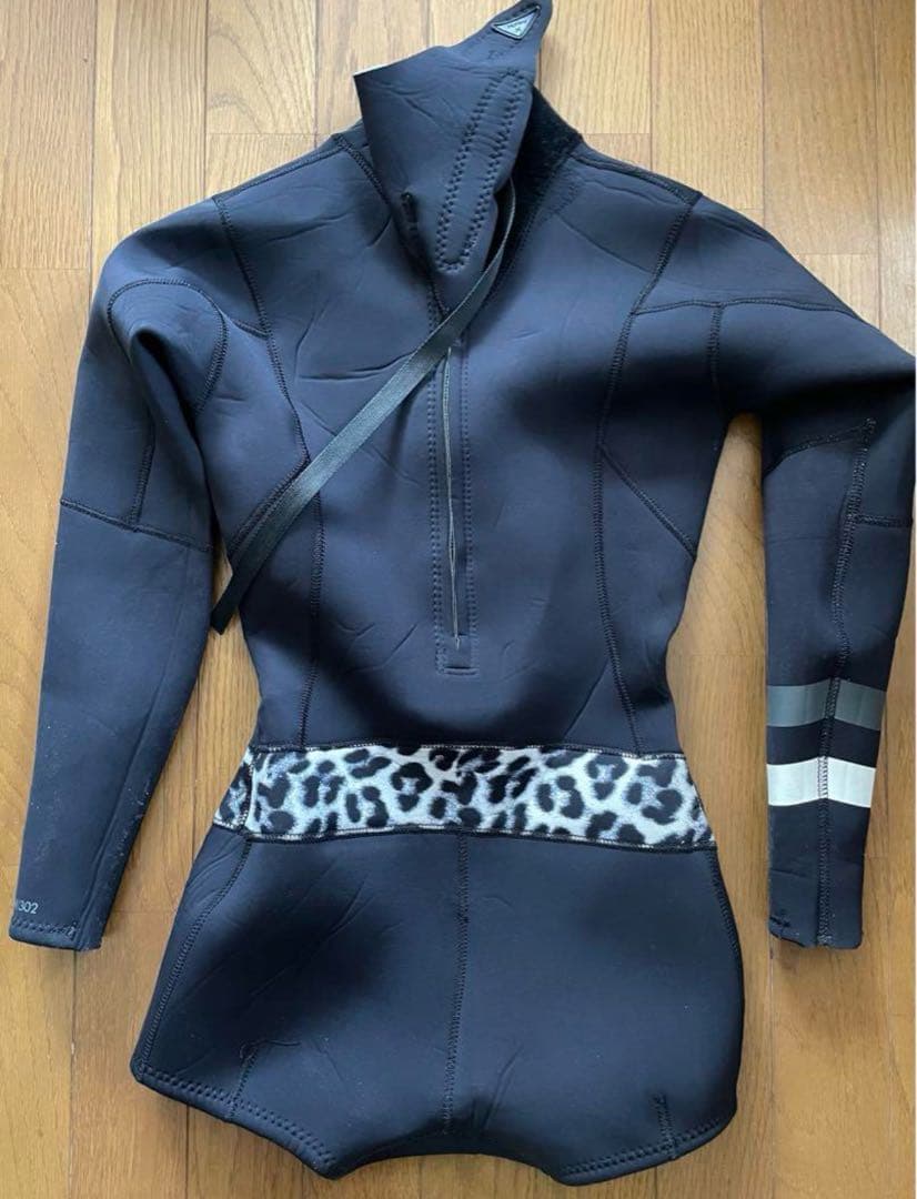 Hurley ロングスリーブスプリング　ロンスプ　レディース　M 美品
