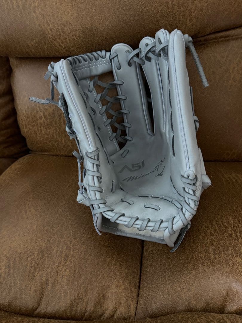 Mizuno Pro A51 軟式グローブ グレー