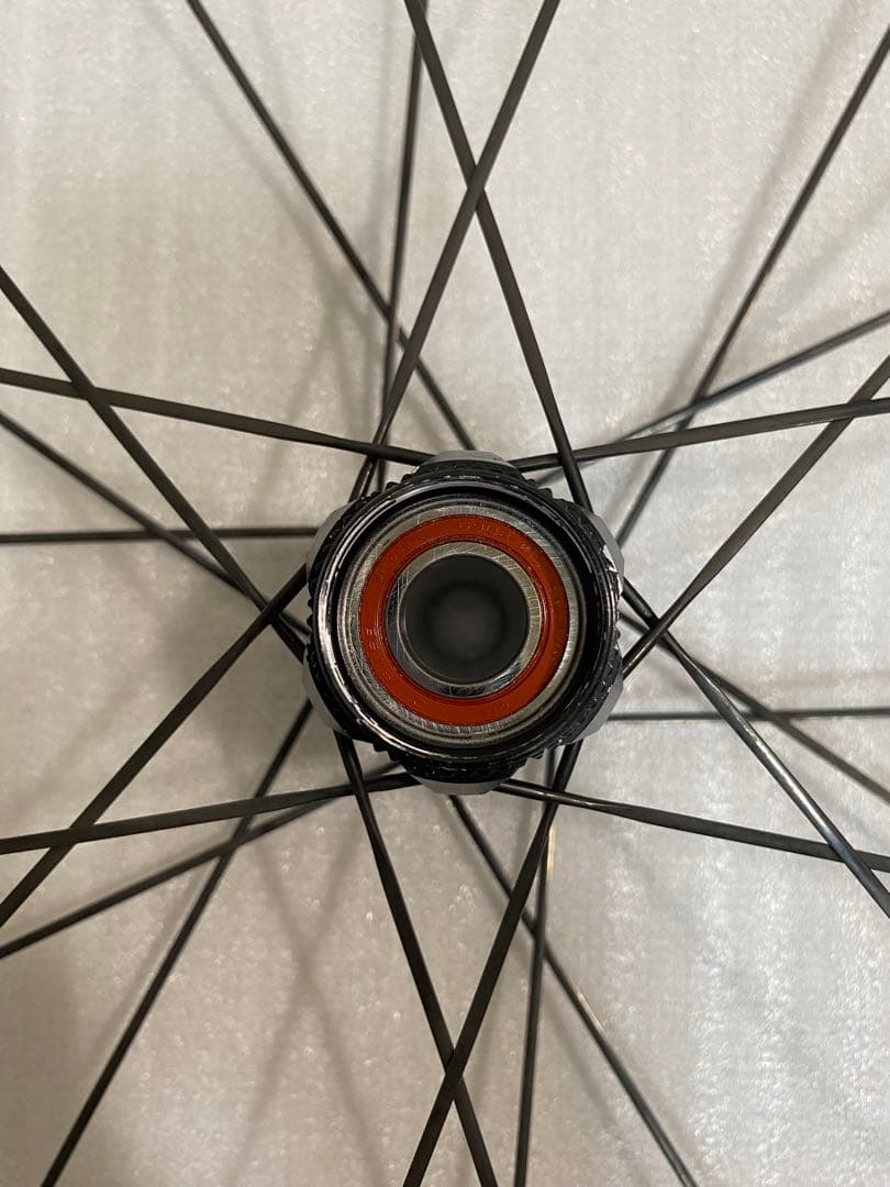 Bontrager Aeolus Pro 37 TLR DISC前後ホイール