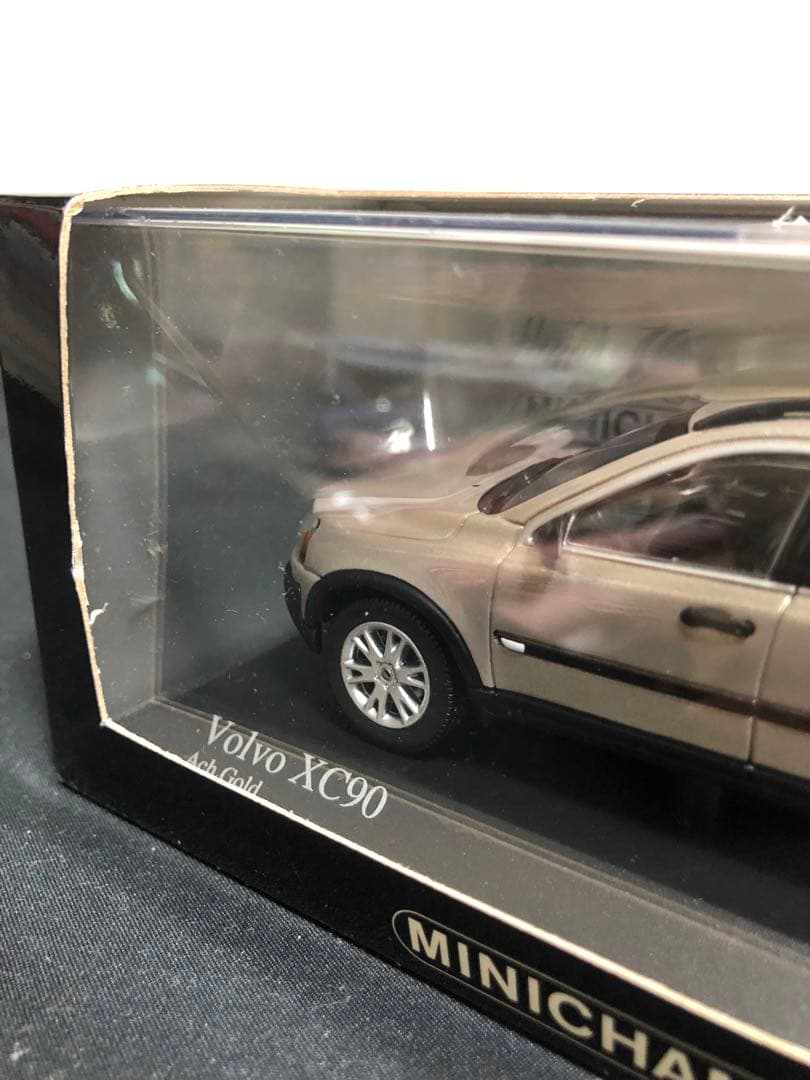 【美品】mini champs volvo xc90 1/43 2016台限定