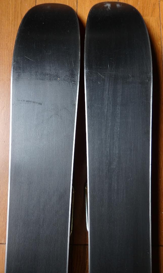SALOMON,GENFACTORY　板90ｃｍ、ブーツ約25.0～25.5ｃｍ