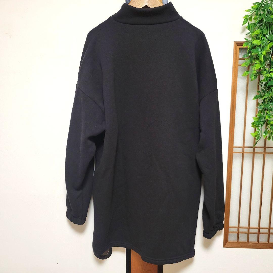 Bershka ベルシュカ ビリーアイリッシュ パーカー トレーナー ゆるダボ