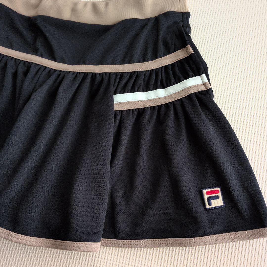フィラ　スコート　黒