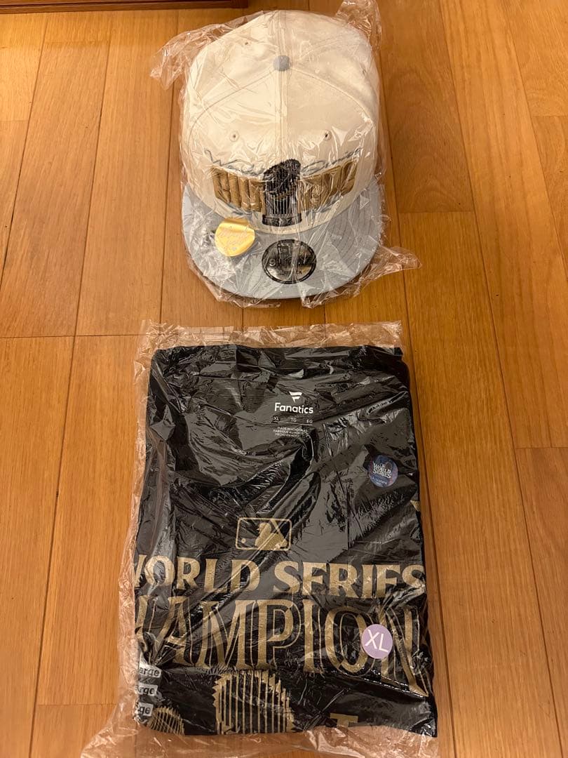 ドジャース WS優勝記念 シャンパンファイト パレード キャップ＆Tシャツ4点