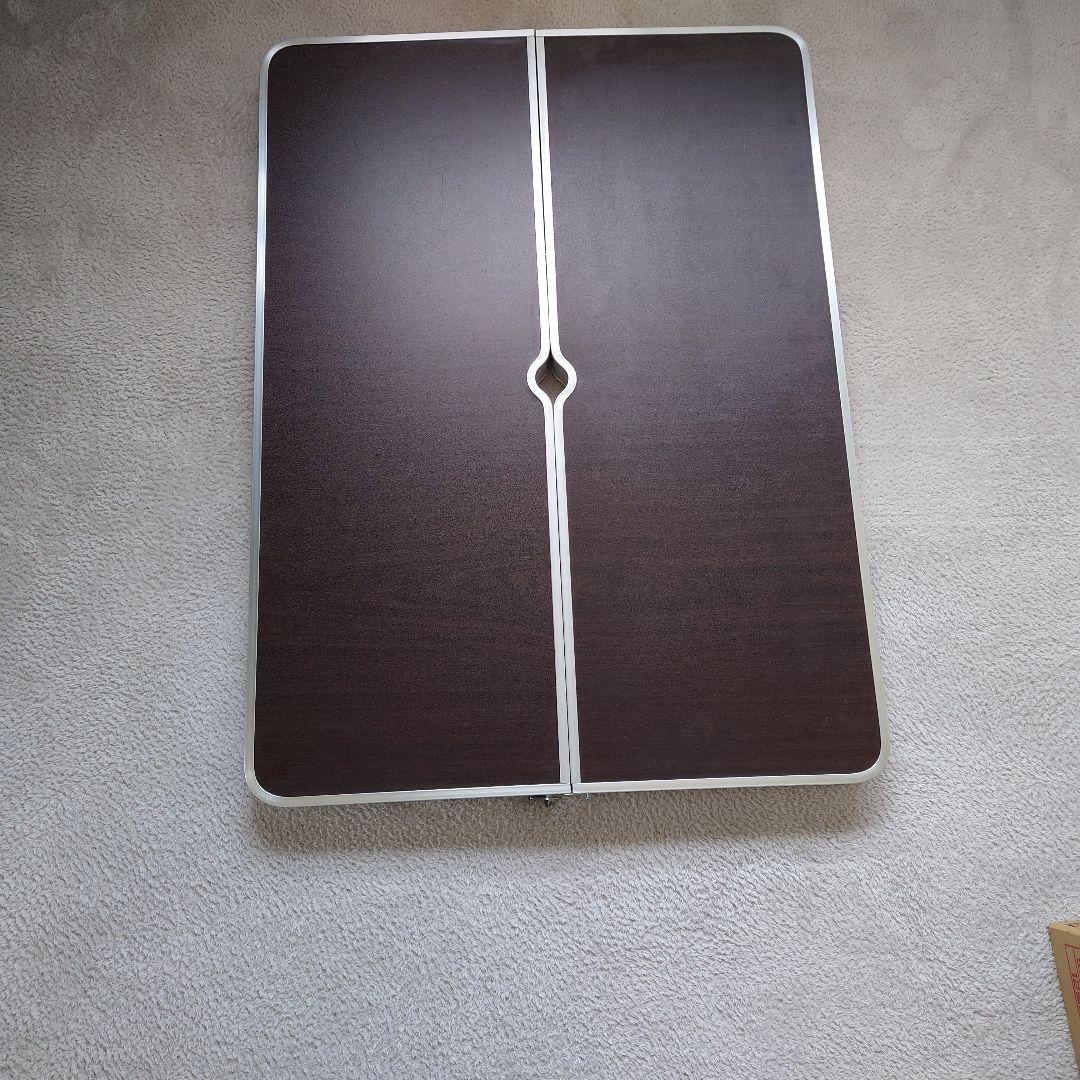折りたたみアウトドアテーブル 90cm x 66cm