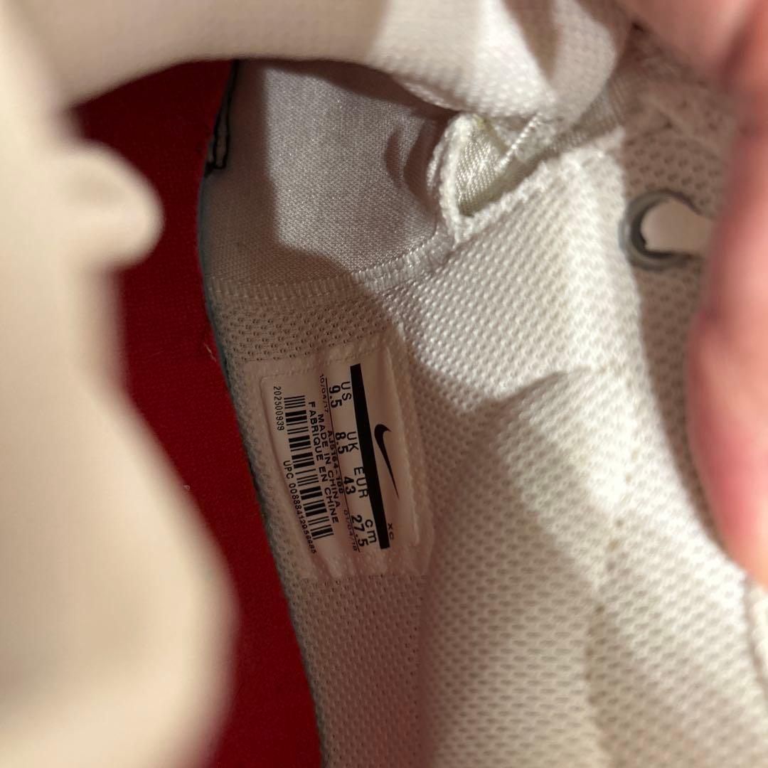 Nike バスケットボールシューズ ポール・ジョージモデル