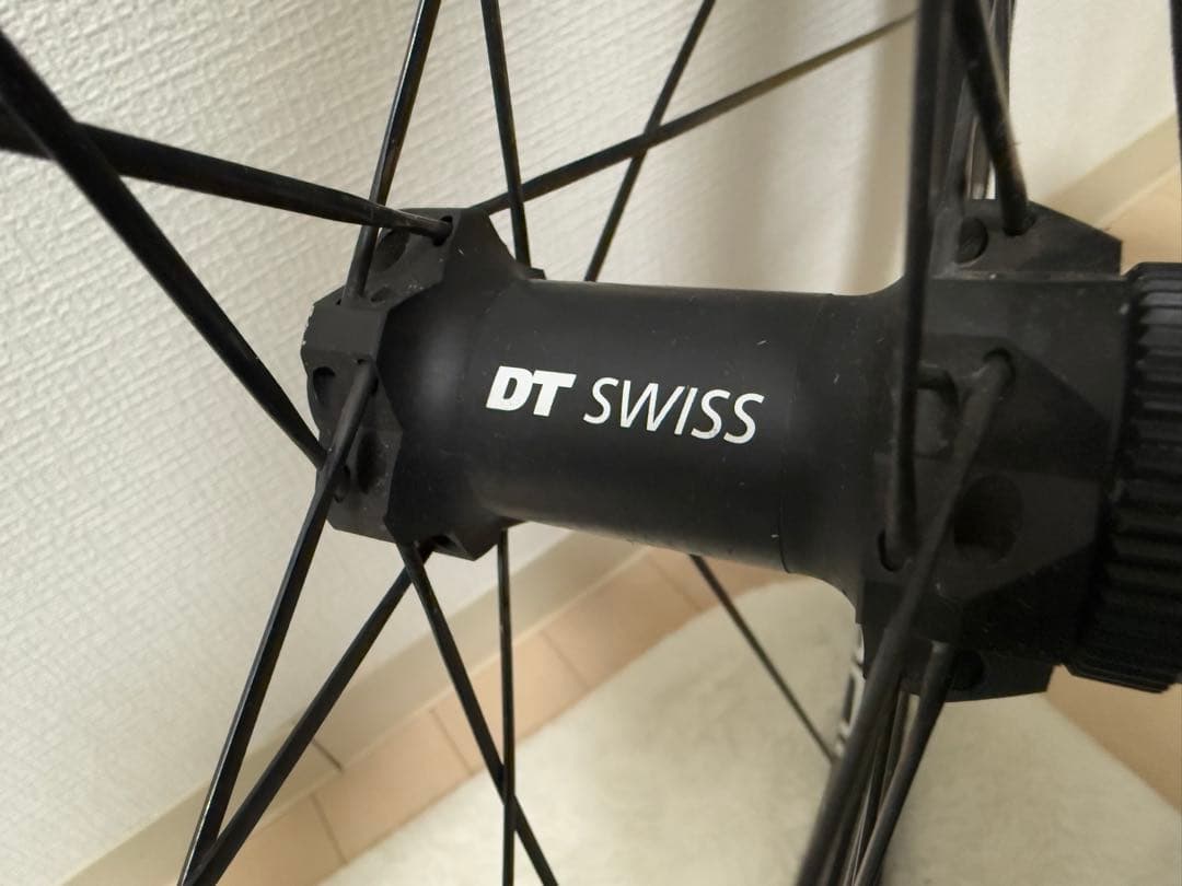 k*i様 DT SWISS P1800 SPLINE 32DB ホイールセット