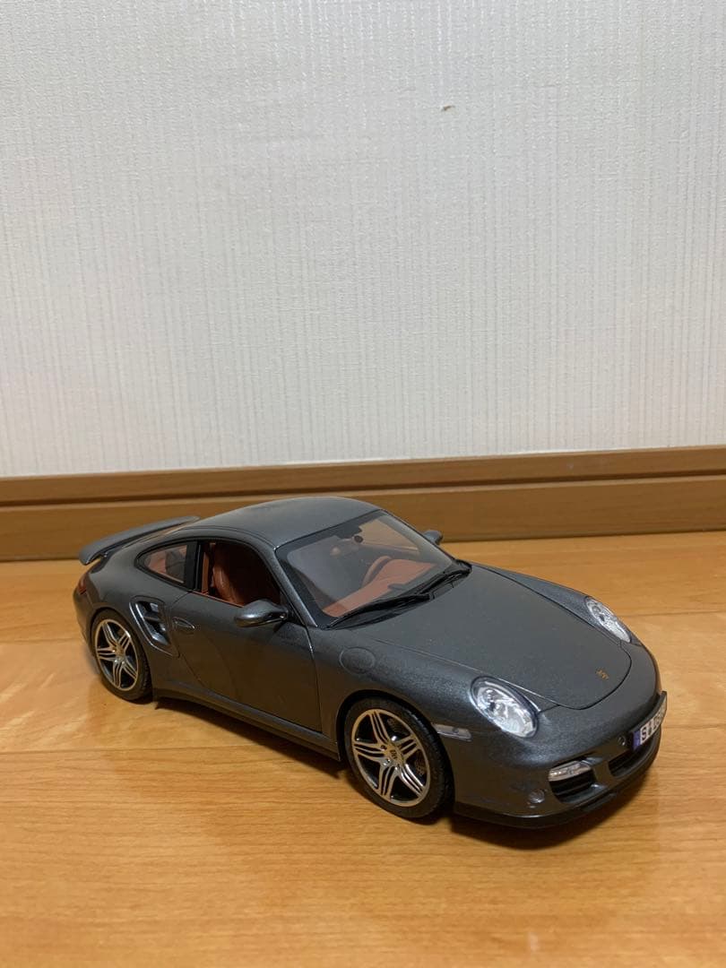 ポルシェ911ターボ ミニカー グレー