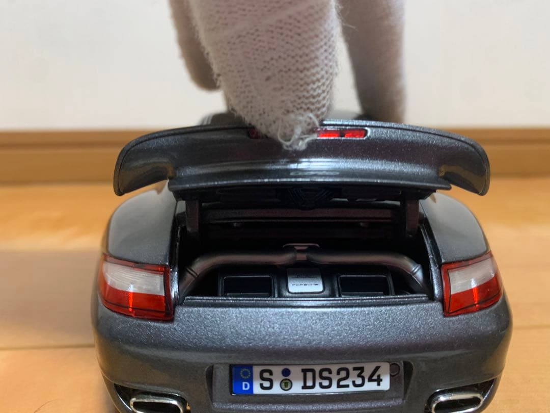 ポルシェ911ターボ ミニカー グレー