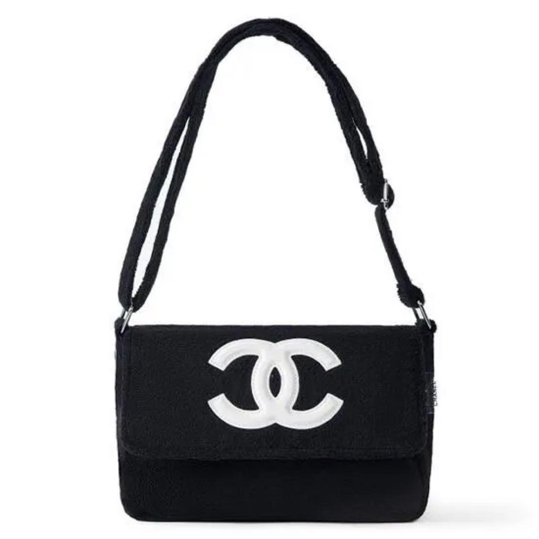 q*r様 CHANEL シャネル ミニバッグ ポーチ ブラック×ホワイトロゴ