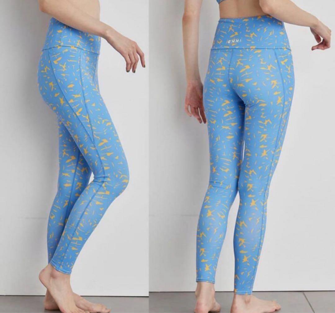 極美　emmi yoga エミヨガ　ヨガウェア　水色×オレンジ