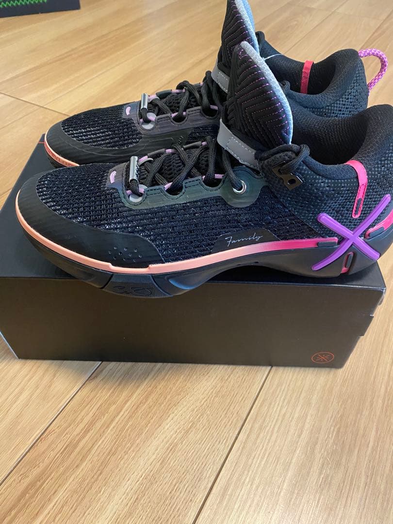 Way of Wade Shadow 6バスケットボール 27.5cm