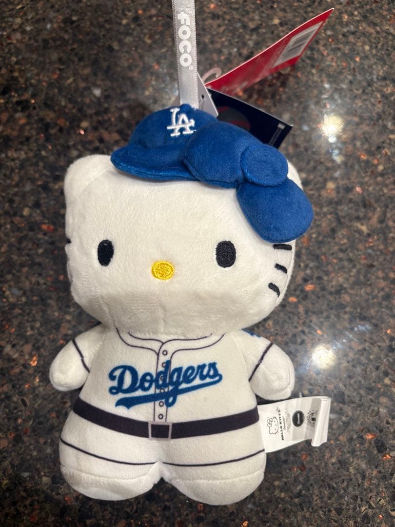MLB ドジャース キティ　キーホルダー　foco
