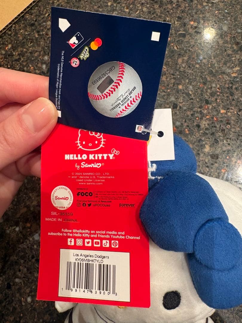 MLB ドジャース キティ　キーホルダー　foco