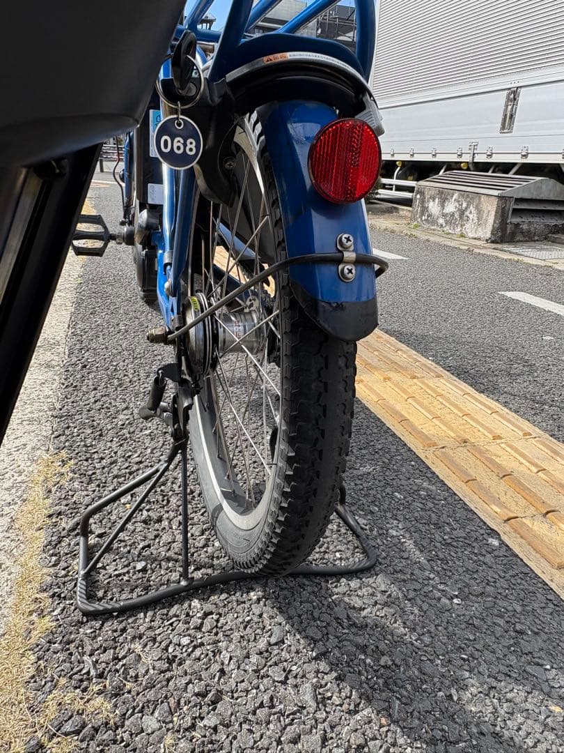 中古20㌅YAMAHA電動アシスト自転車　12.3Ah 大阪　068