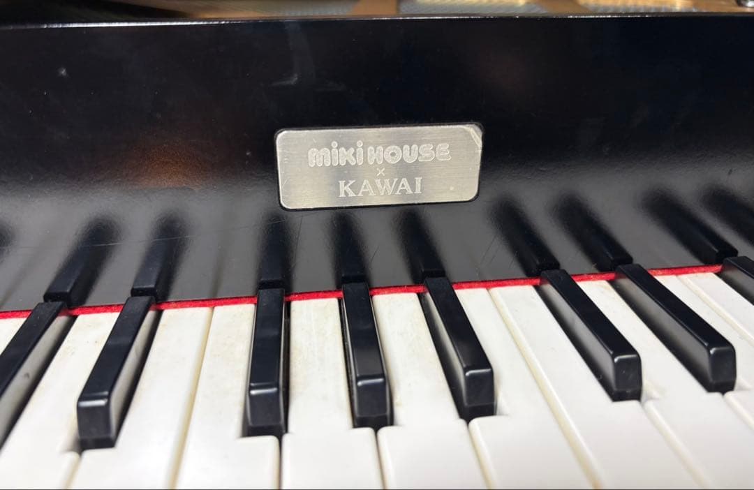 Miki House x Kawai グランドピアノ