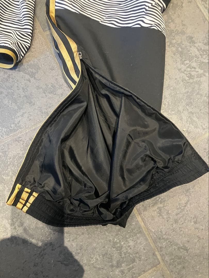 ル*ン様 adidas ジャージ上下セット 4XO ストライプ　美品