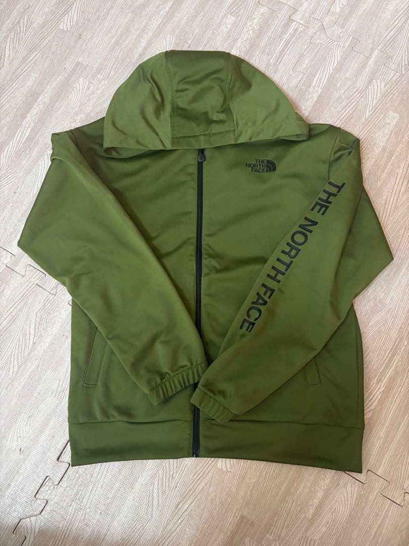 新品未使用　THE NORTH FACE ジャージ上下セット キッズ150センチ