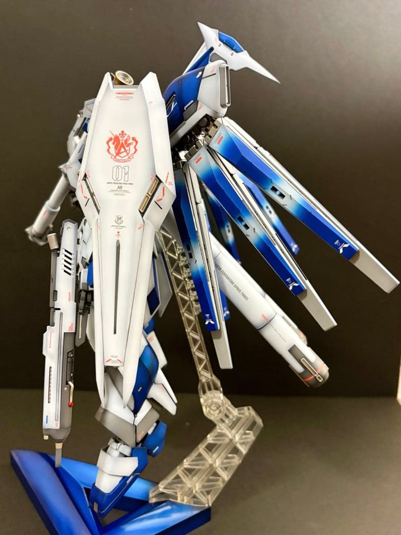 r*c様 MG HI-νガンダム　ver.ka HWS装備　全塗装完成品