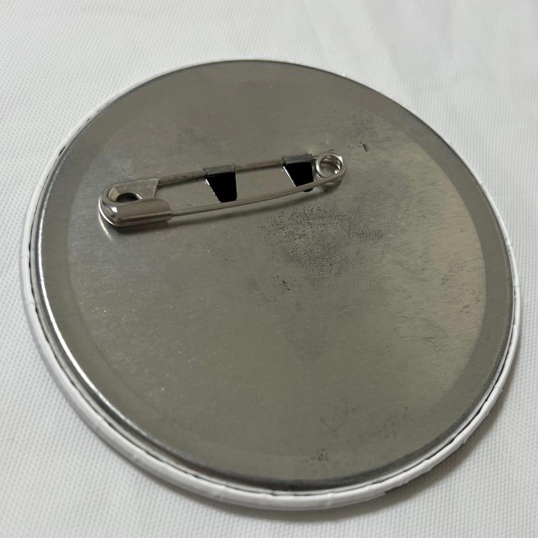 treasure ヨシ 缶バッジ