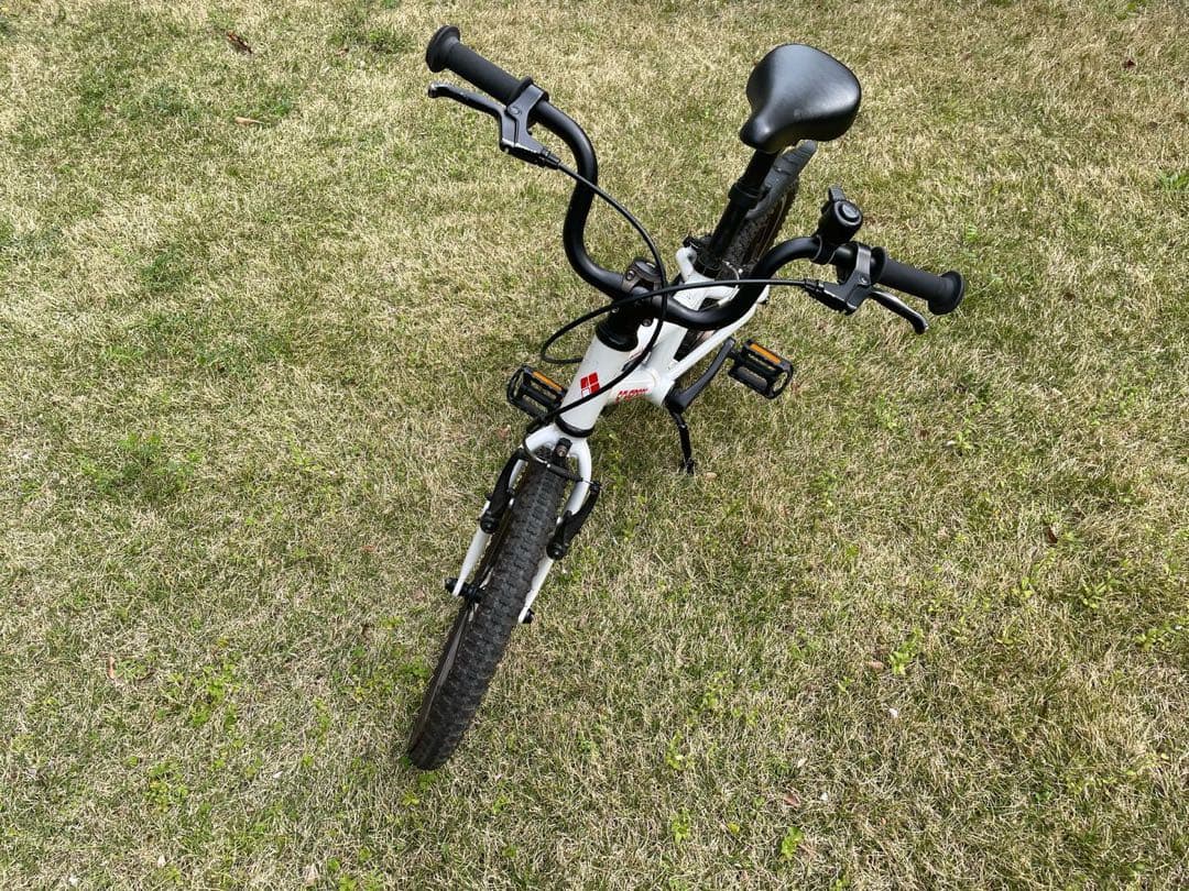 値下げ　シャイデック　モンベル　キッズ　自転車16インチ ホワイト　後輪泥よけ付