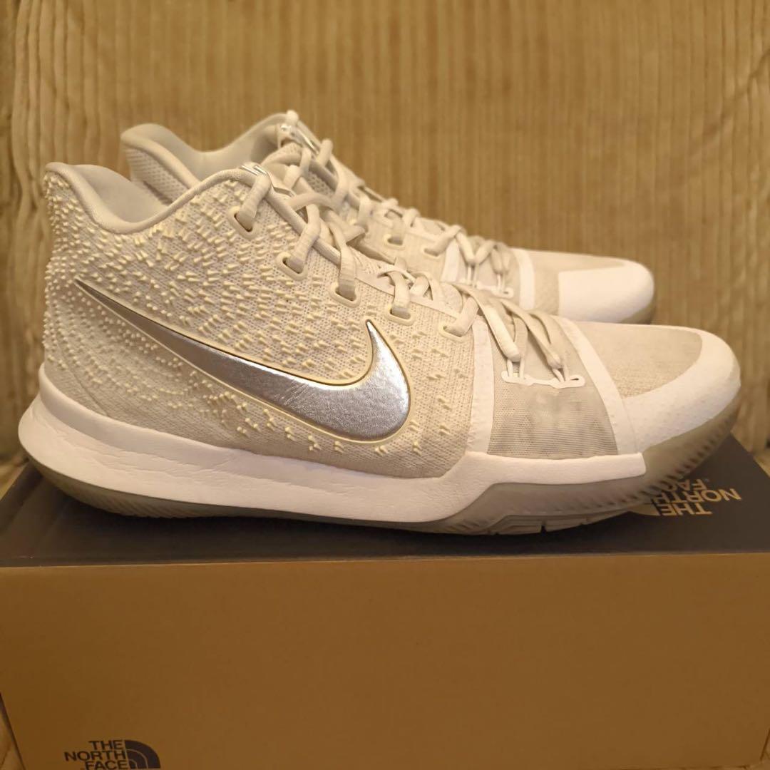 NIKE KYRIE 3 カイリー 3 ホワイト ナイキ kobe コービー