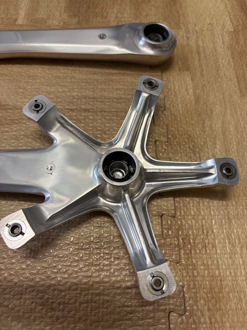 SHIMANO クランクFC-7710　165mm njs VIA ピスト