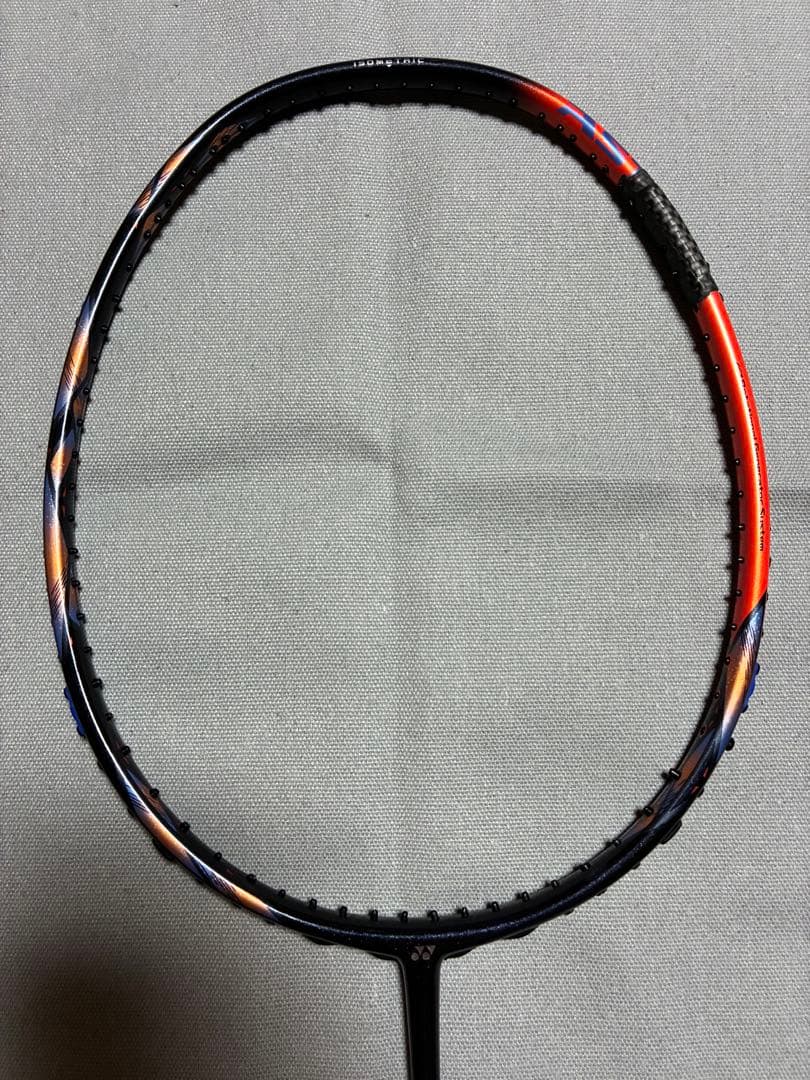 ASTROX 77 PRO バドミントンラケット