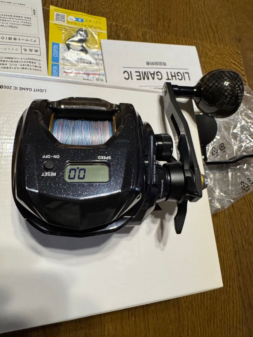 リール Daiwa LIGHT GAME IC 200