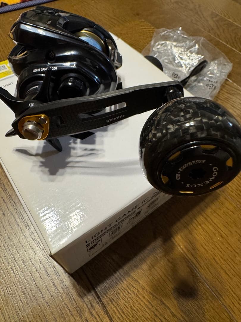 リール Daiwa LIGHT GAME IC 200