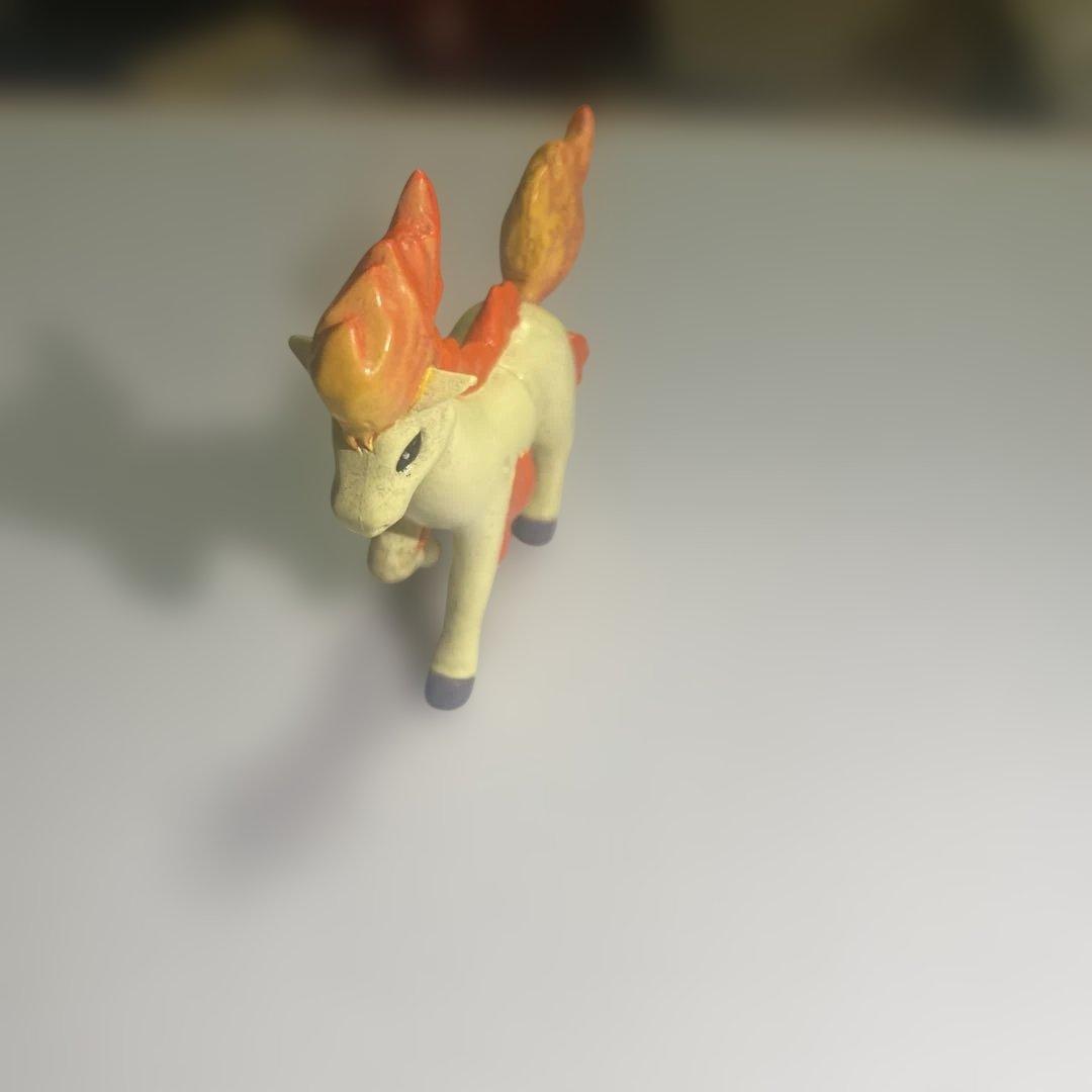 美品 モンコレ ポニータ