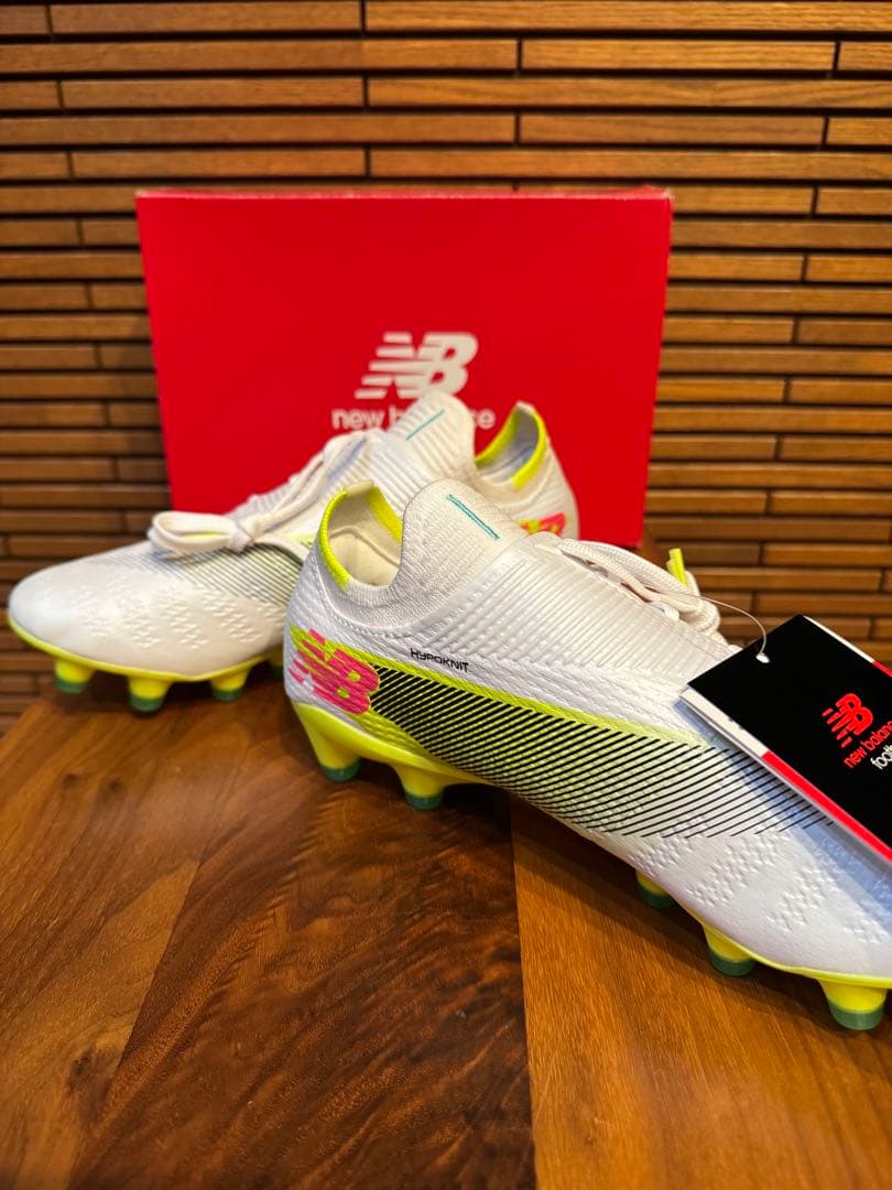 ニューバランス Furon v7+PRO HG 24.0cm スパイク　新品