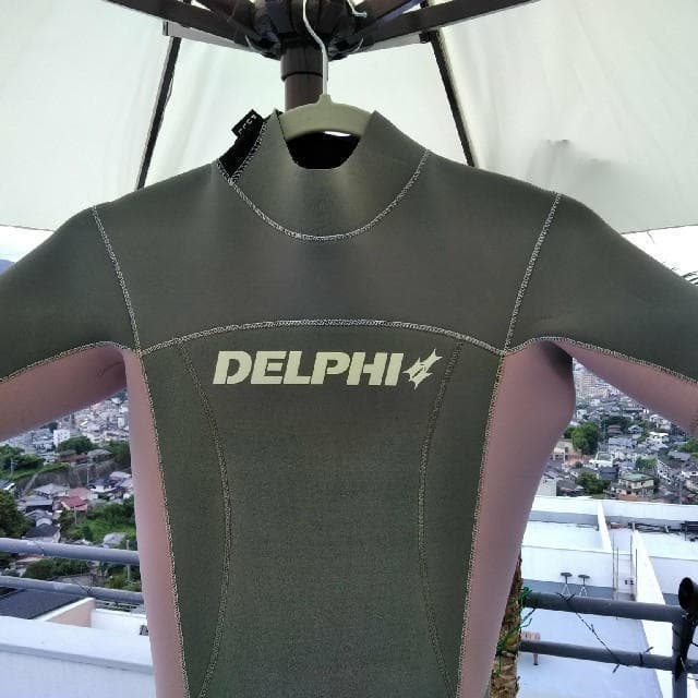 DELPHIデルフィーのシーガルウエットスーツメンズM送料無料