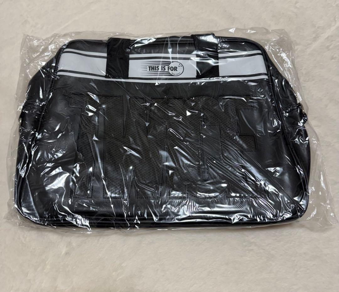 アイドル TWICE BOWLING BAG
