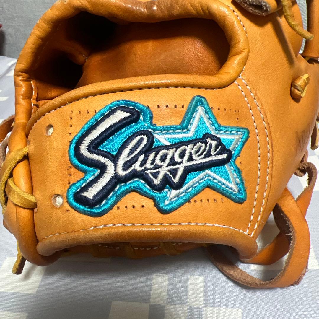 スラッガー 軟式内野手用グローブ