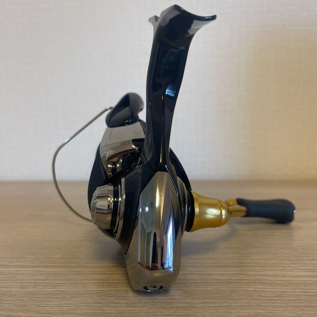 23レガリスLT2500S-XH　スピニングリール　レブロス　カルディア　レグザ