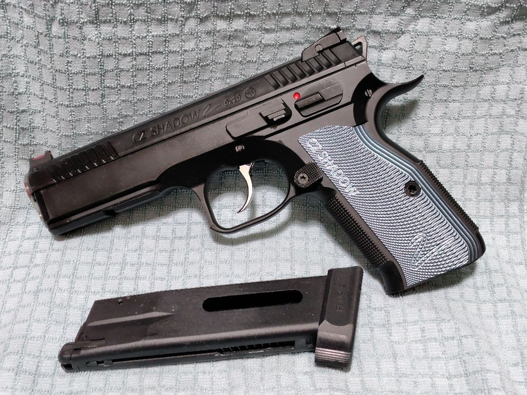 カーボネイト CZ SHADOW2 CO2