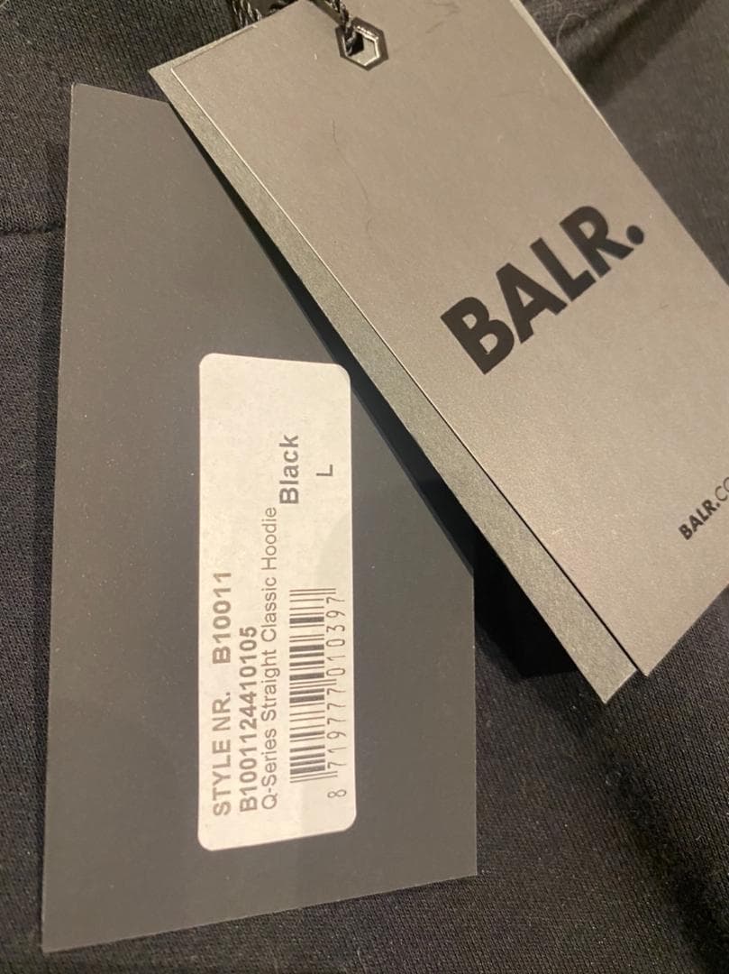 BALR.パーカー黒　B10011