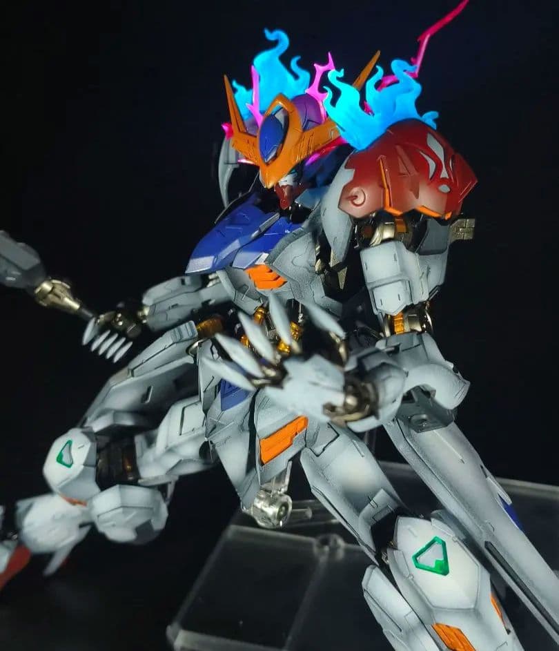 MG ガンダムバルバトスルプス 塗装済み完成品 全塗装 ガンプラ