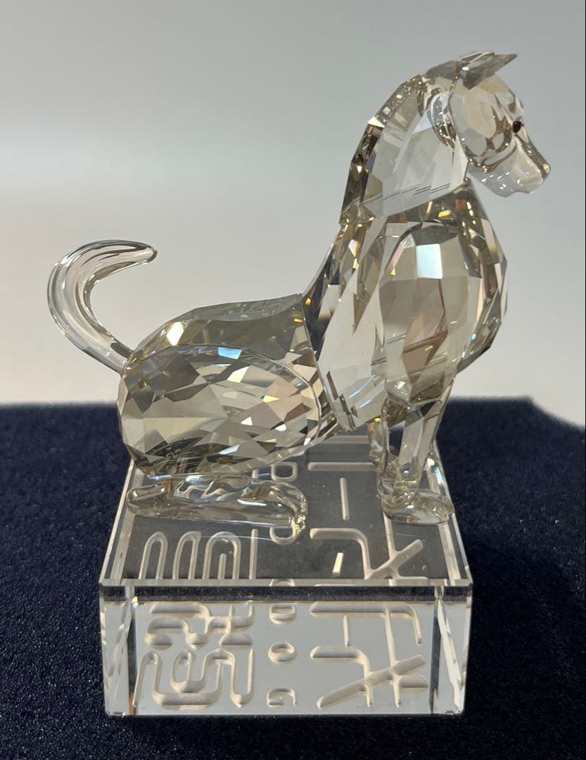 SWAROVSKI スワロフスキー 干支 戌 犬