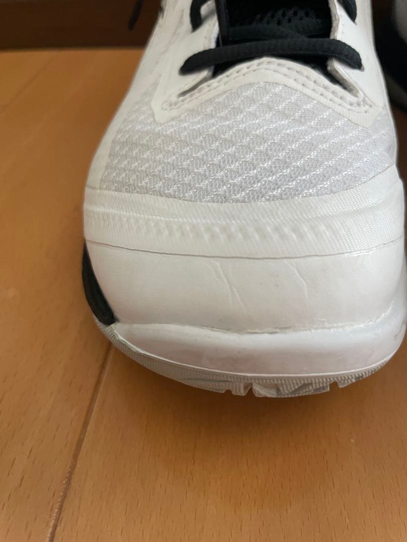 MIZUNOミズノ　ウエーブファングEL2 バドミントンシューズ　24.0cm