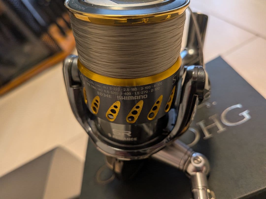 美品 07ステラ C3000HG スピニングリール