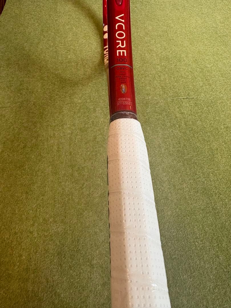 YONEX VCORE 100 ブイコア