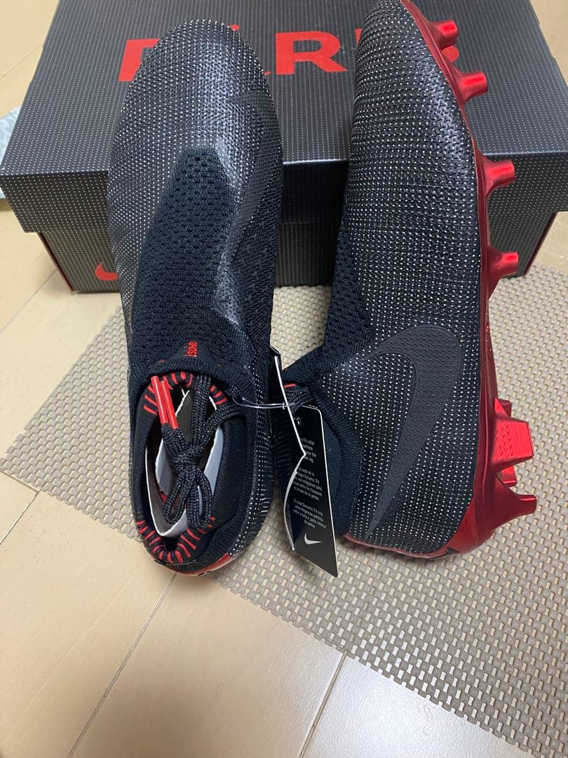 超激レアNIKE PHANTOM VSN ELITE DF SE FG