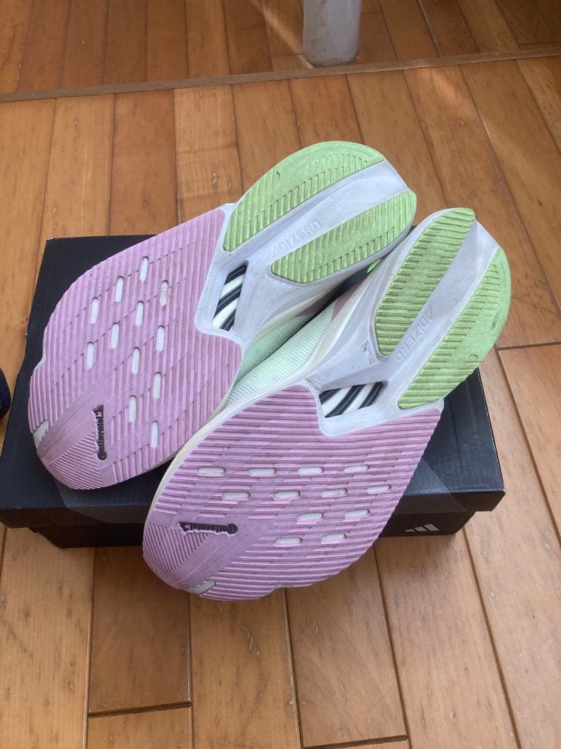 アディダス アディゼロ ボストン12 ランニングシューズ 27cm